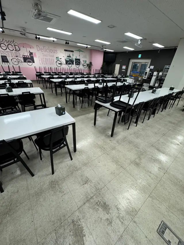 안양 한식뷔페 박리후 코팅 시공 전