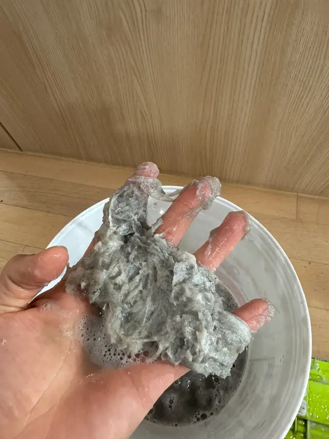 용인 아파트 마루 박리 후 재코팅 시공 전